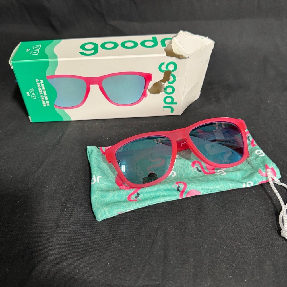 Goodr OG sunglasses in the Flamingos On A Booze Cruise - Picture 3 of 6